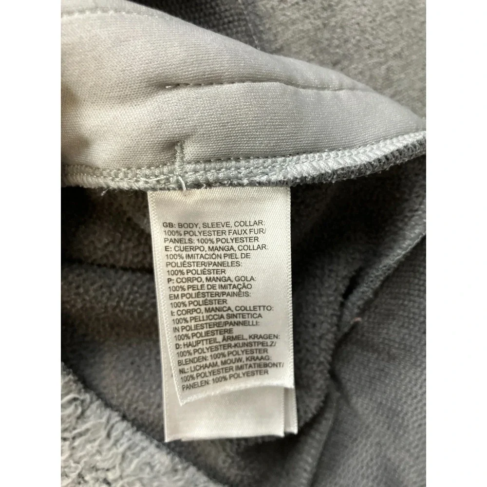 The North Face Furry Fleece Jacket Women Medium Gray Teddy Soft Mock Neck Zip Up